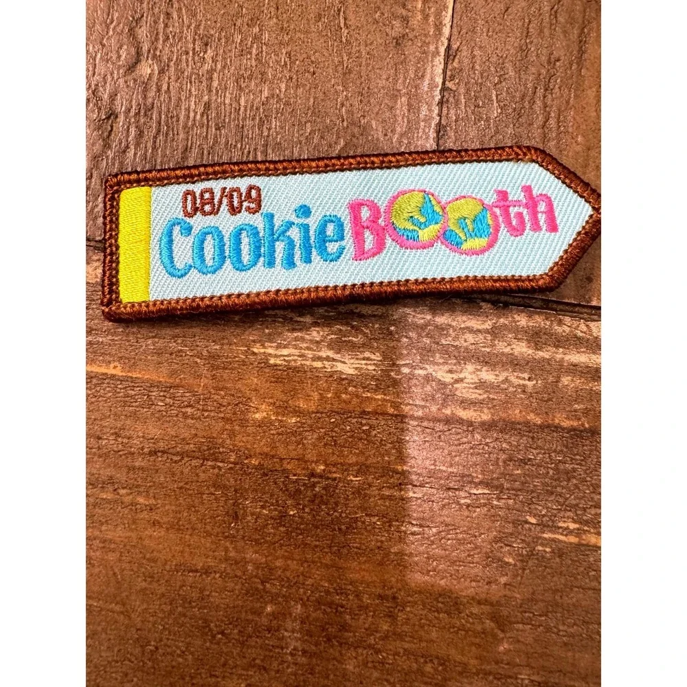 Girl Scouts 2008-09 Cookie Booth Volunteer Patch Lot of 2 GSUSA Cookies